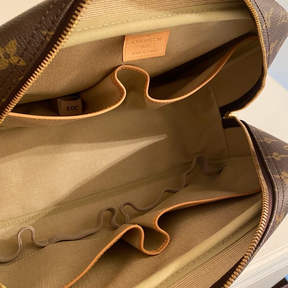 Gorgeous rare Deauville vintage (1998) travel bag in almost perfect condition! - Picture 6 of 17